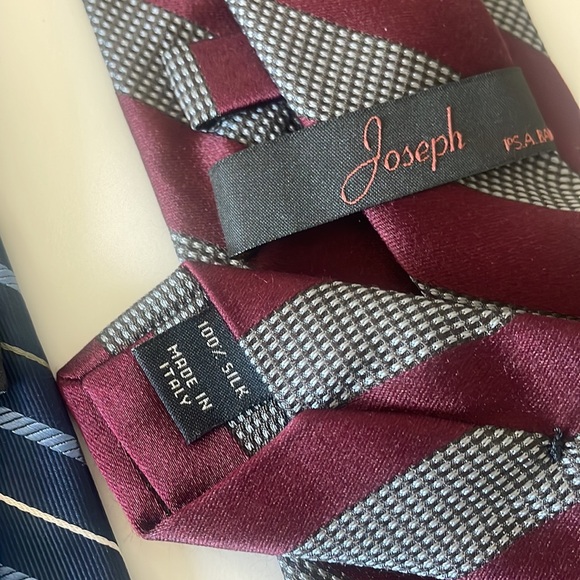 Joseph by Jos. A. Bank Striped Tie 100% Silk Bundle - Picture 6 of 7